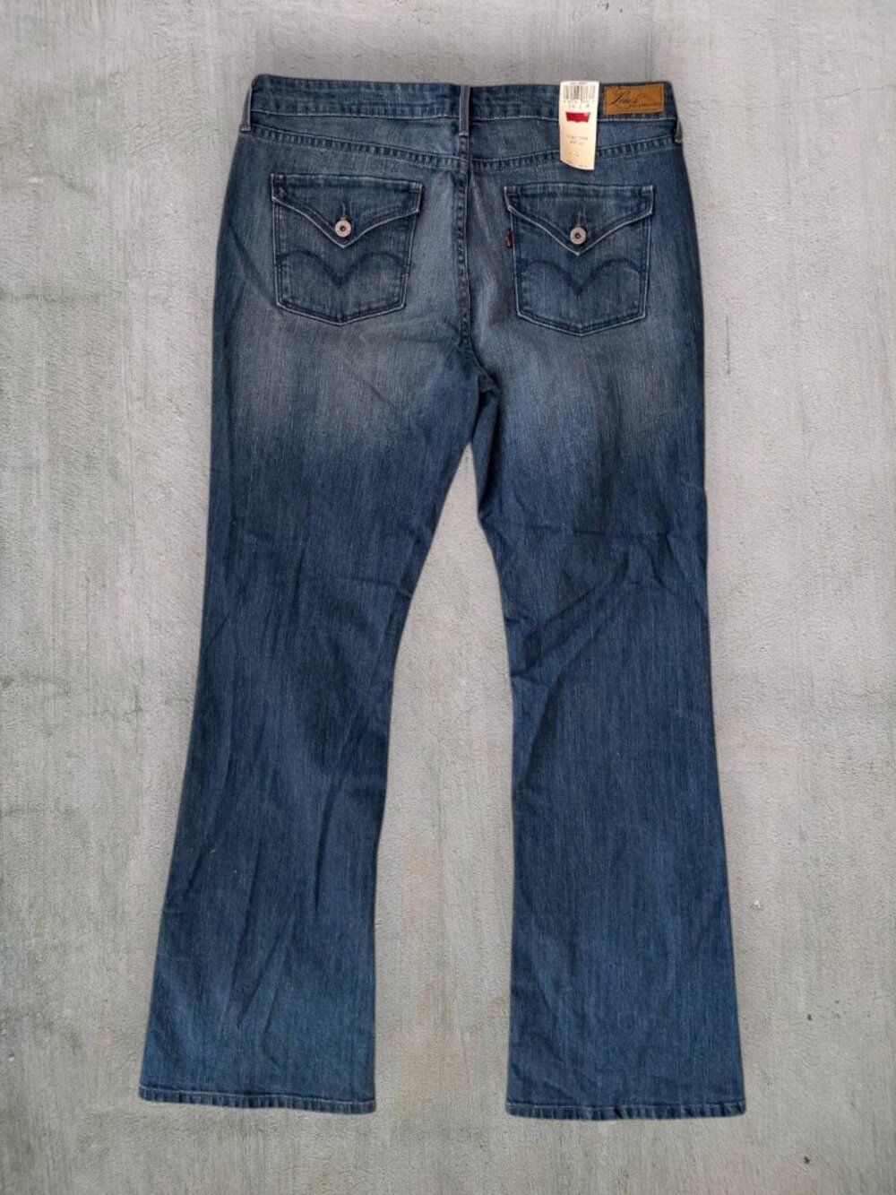 NWT Levi’s 523 Slight Curve 2009 Y2K Classic Bootcut Lift & Lengthen Jeans 14/32
